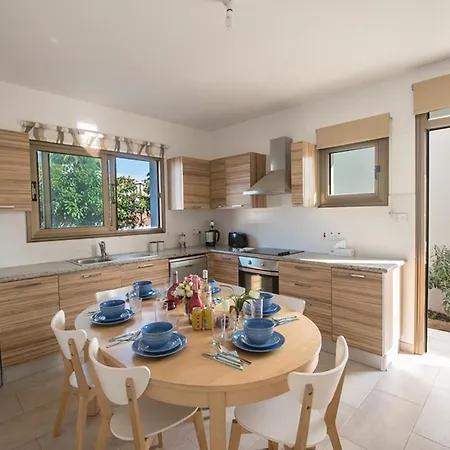 Your Dream Holiday With Private Pool In Sotira's Most Exclusive Neighbourhood, Sotira 1204 Villa